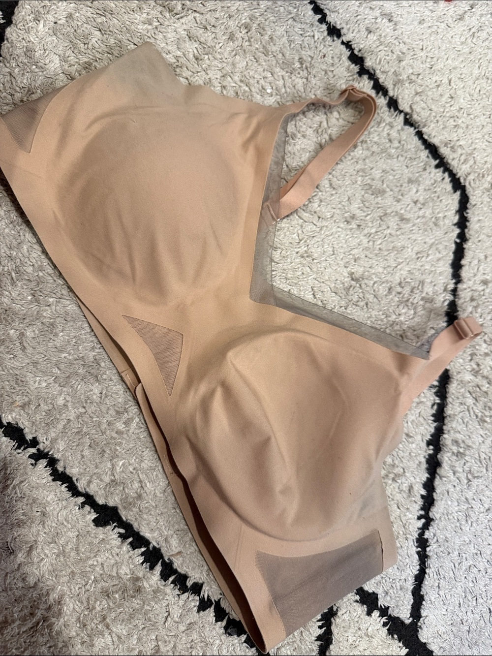 honey love L Seamless Nude Wireless Bra - Comfortable Everyday Support